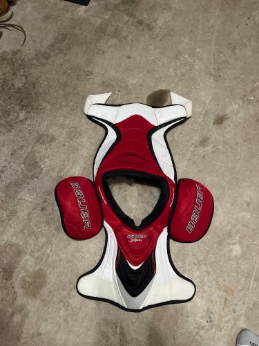 Used Medium Bauer Vapor Shoulder Pads
