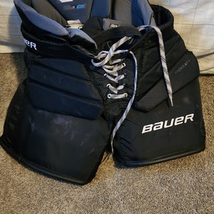 Intermediate Used Medium Bauer Elite Hockey Goalie Pants