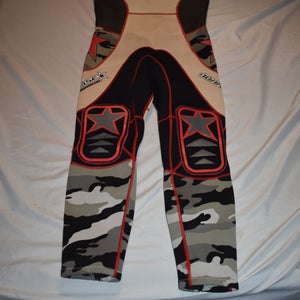 QuakySense Wetsuit, White/Camo, Adult XS - Like New!