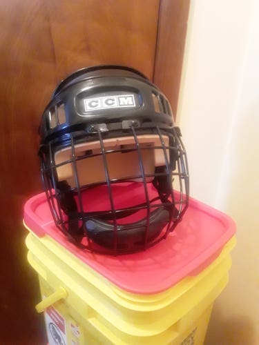 Used CCM 492M Hockey Helmet w/ Junior Type 1 CCM Cage Black