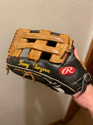 Outfield 12.75" Heart of the Hide Baseball Glove
