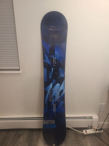 Used Unisex Burton Clash Snowboard Freeride Without Bindings Medium Flex Directional Twin