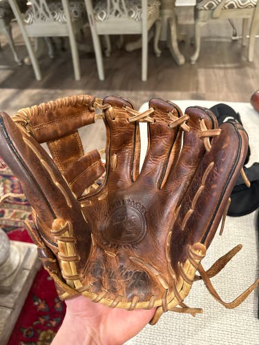 Infield 11.5" Heritage pro Baseball Glove