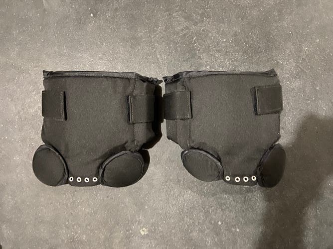 Vaughn Pro Laced In Thigh Guards