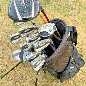 Complete Set of Titleist Golf Clubs + Bag (1/2" Long)