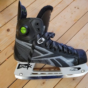 Senior Used Reebok 9K Hockey Skates Regular Width Size 7