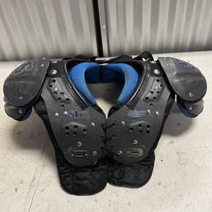 Used Schutt Adult Md Football Shoulder Pads