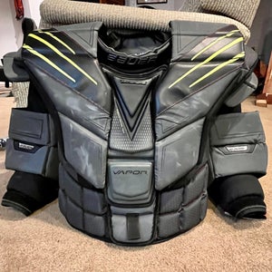 Used Small Bauer  Hyperlite Goalie Chest Protector