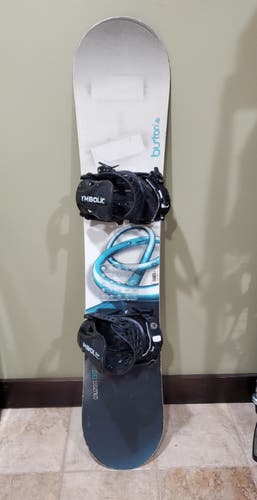 Burton Snowboard 139cm With Symbolic Small Binding.