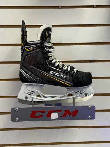 Senior New CCM Tacks Classic Pro+ Hockey Skates Regular Width Size 6