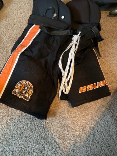 Senior Small Bauer Pro Stock Nexus Custom Pro Hockey Pants