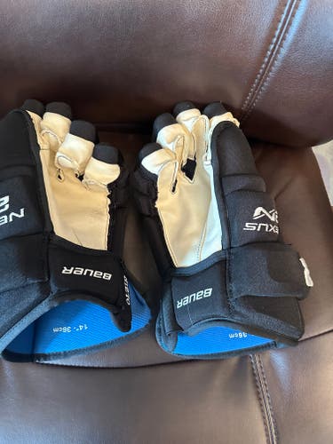 Used Bauer Nexus 2N Gloves 14" Pro Stock