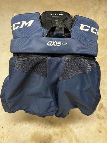 Junior Medium CCM Axis 1.5 Hockey Goalie Pants