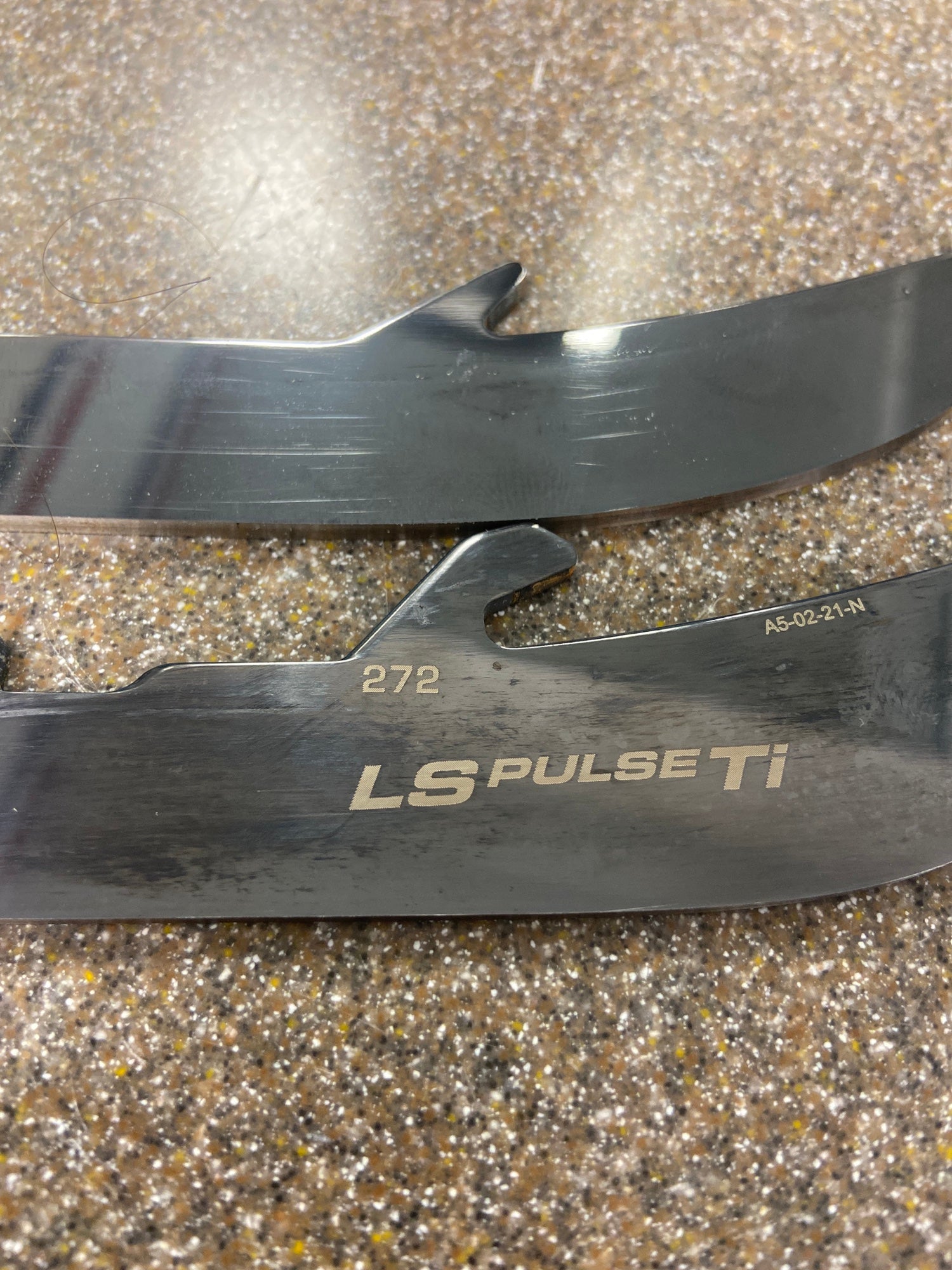 Bauer 272 mm LS Pulse Ti | SidelineSwap