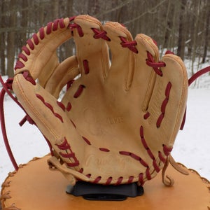 Used Rawlings Right Hand Throw Infield Gold Glove Elite Baseball Glove 11.25"