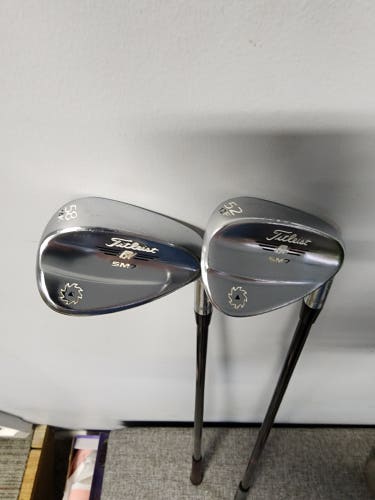 Used Men's Titleist Right Handed Vokey SM7 Tour Chrome Wedge Wedge Flex 58 Degree Graphite Shaft