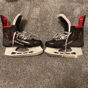 Used Bauer Regular Width  Size 11 Vapor 3X Pro Hockey Skates