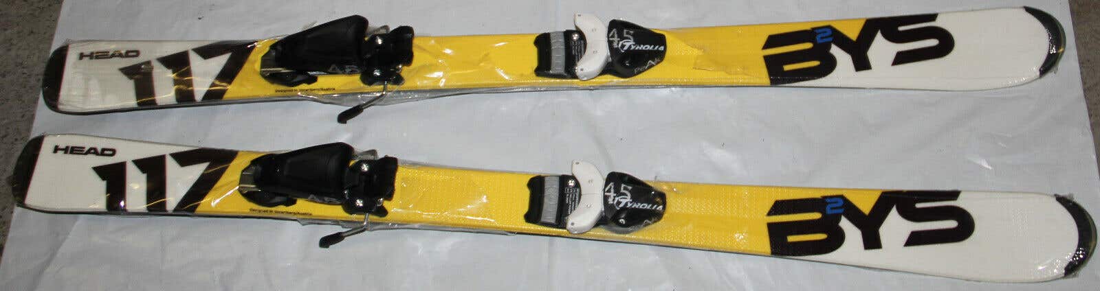 NEW kids Junior skis Head 117cm + tyrolia Peak 4.5 Bindings size adjustable new