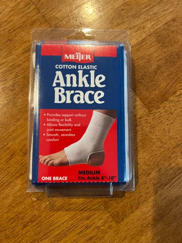 Ankle brace size medium