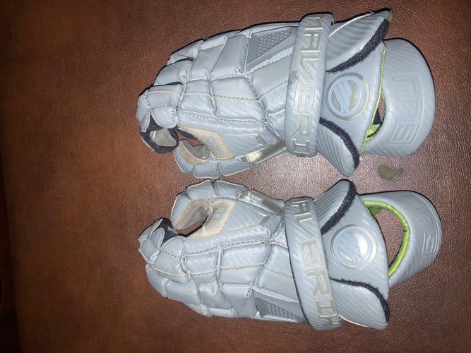 Used Player's Maverik 13" Lacrosse Gloves