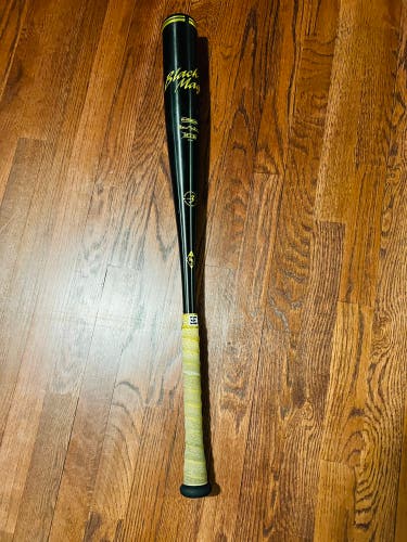 2022 Easton Black Magic BBCOR