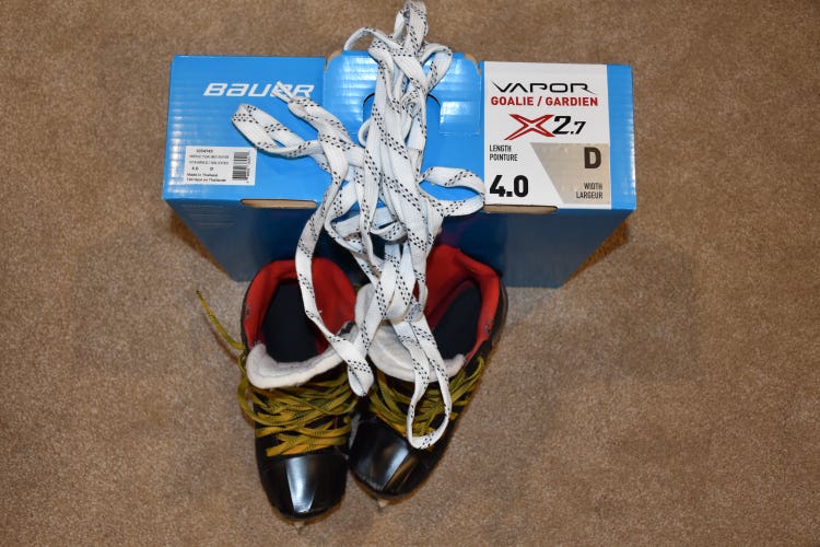 Junior Used Bauer Vapor X2.7 Hockey Goalie Skates Regular Width Size 4