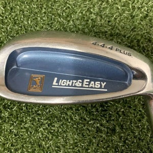 Square Two Light & Easy III 9 Iron / RH / Ladies Graphite / NEW GRIP  / dj6303