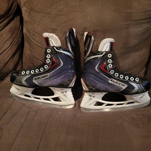 Junior Used Bauer Vapor X70 Hockey Skates Extra Wide Width Size 3