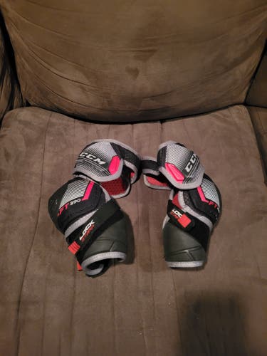 Used Medium CCM JetSpeed FT390 Elbow Pads