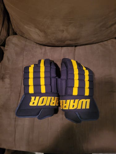 Used Warrior Pro Series II Gloves 15"