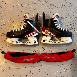 Used CCM Regular Width Size 2.5 JetSpeed FT475 Hockey Skates