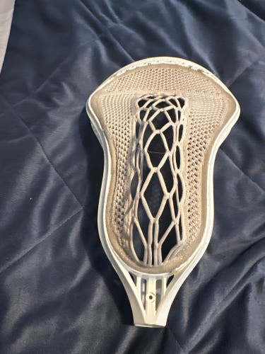 Used Attack & Midfield Strung Evo Warp Pro Head