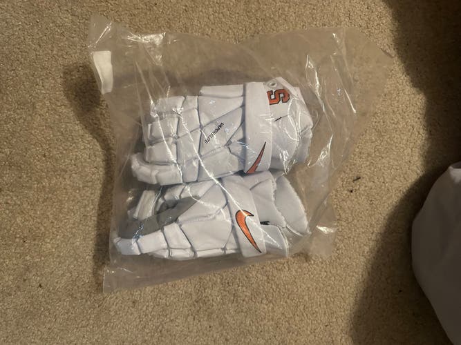 RARE New Syracuse Lacrosse Team Issued Player's Nike large Vapor Elite Lacrosse Gloves