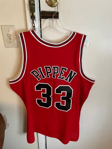 Scottie Pippen Chicago Bulls Mitchell & Ness Men’s NBA Jersey XXL