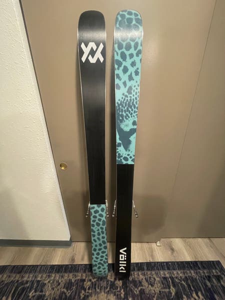 スキー VOLKL REVOLT104 180cm Volkl Revolt 104 Skis New 2023-Revolt104