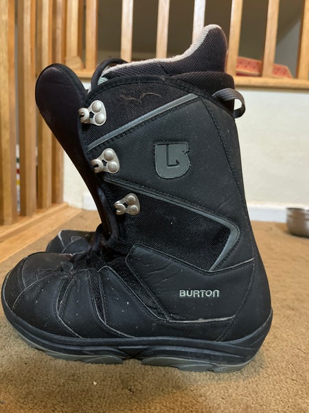 vasthoudend Vooruitgaan Spectaculair Snowboard Boots Used Men's Size 8.0 (Women's 9.0) Burton Moto Medium Flex  All Mountain | SidelineSwap