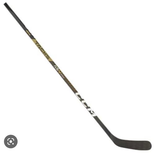 Senior Right Handed P29 70 Flex Super Tacks AS-V PRO Hockey Stick