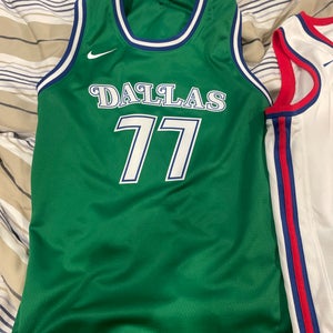 Luca Doncic JERSEY