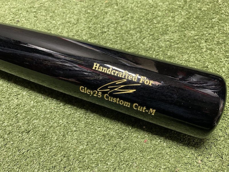 Marucci Gleyber Torres Maple Wood Baseball Bat: GLEY25