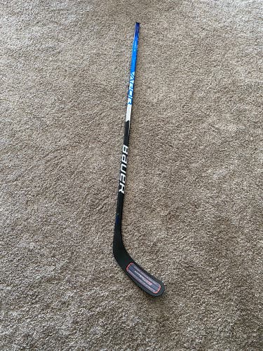 **NEW** Limited Edition Blue Vapor HyperLite Grip Hockey Stick Senior Left Handed P92, Flex 77