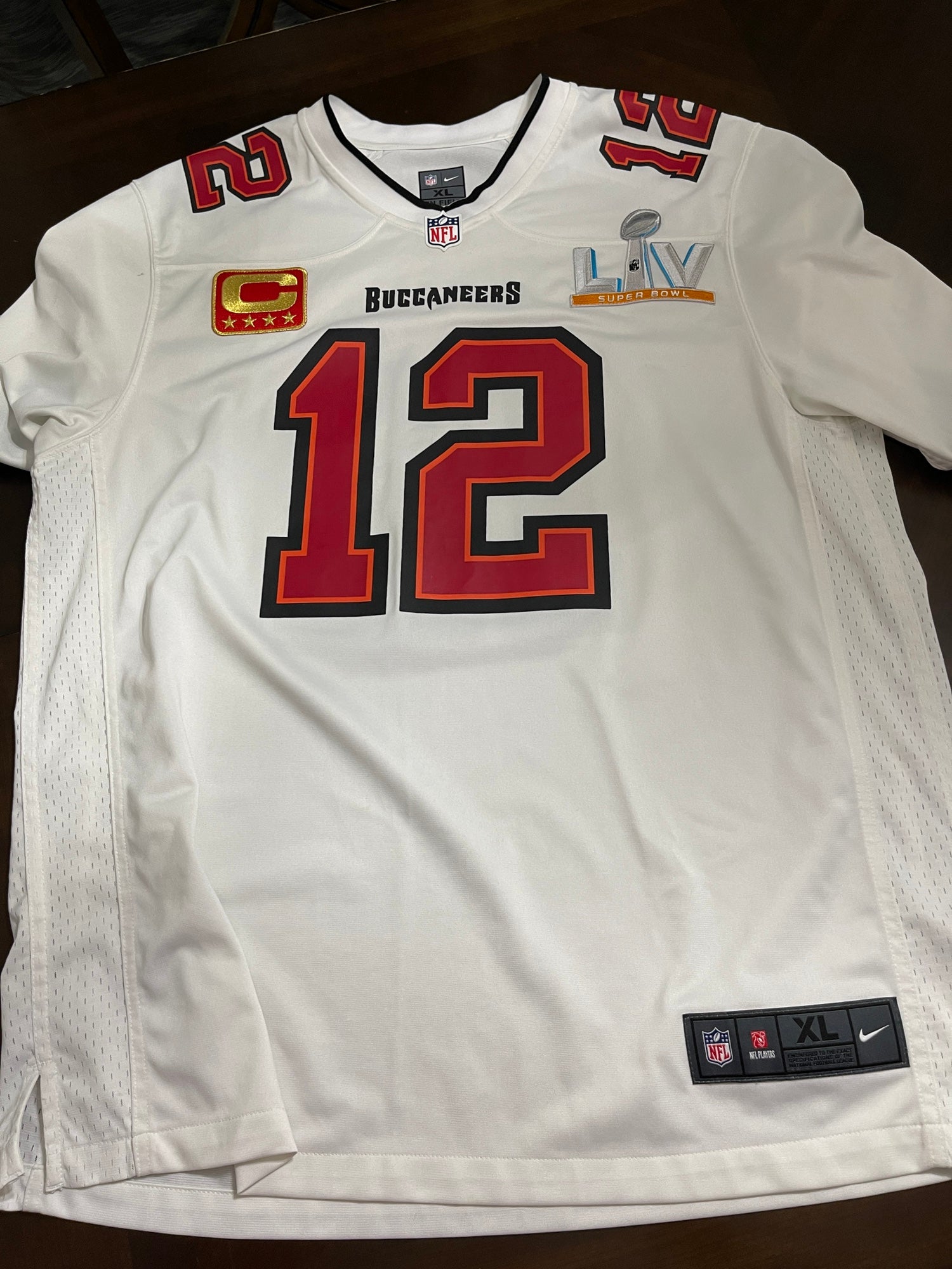 Tom Brady Tampa Bay Buccaneers #12 Super Bowl LV Men's XL Nike Red S/S  T-Shirt