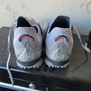 New Men's Size 11 (Women's 12) Under Armour Golf Shoes