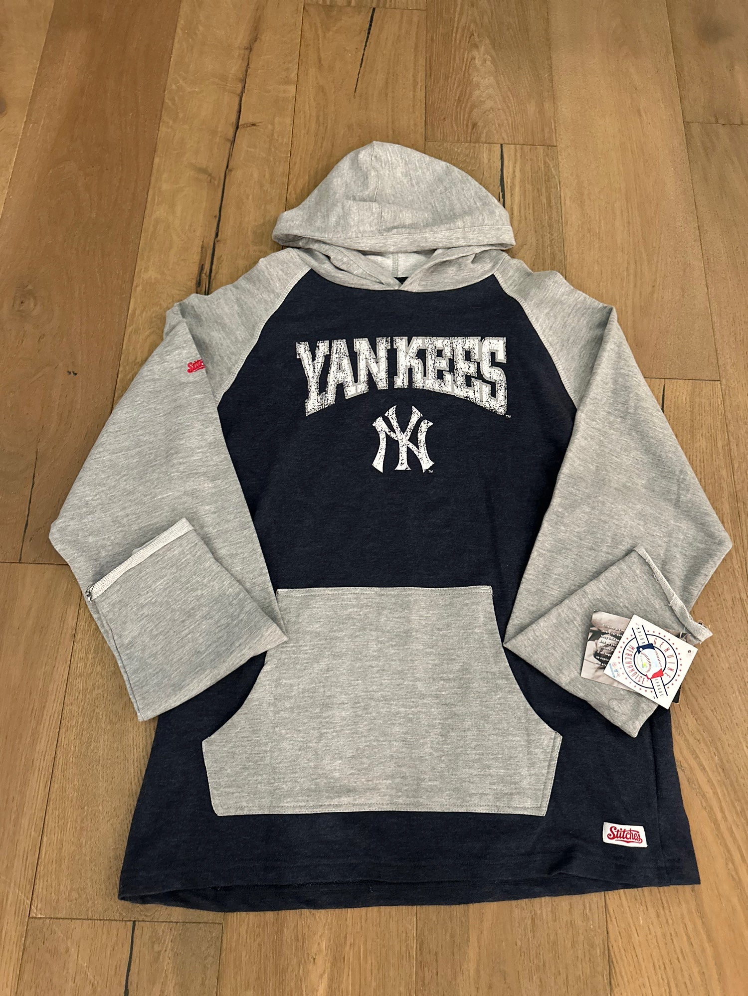 New York Yankees Stitches Fastball Fleece Pullover Hoodie – Navy Blue