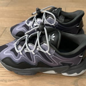 NEW Black Dust Purple Women's 6.5 Adidas Ozweego Basketball Shoes
