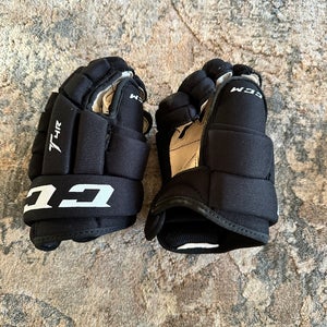 CCM Youth Hockey Gloves