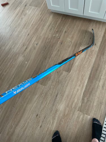 2 right hand bauer sync