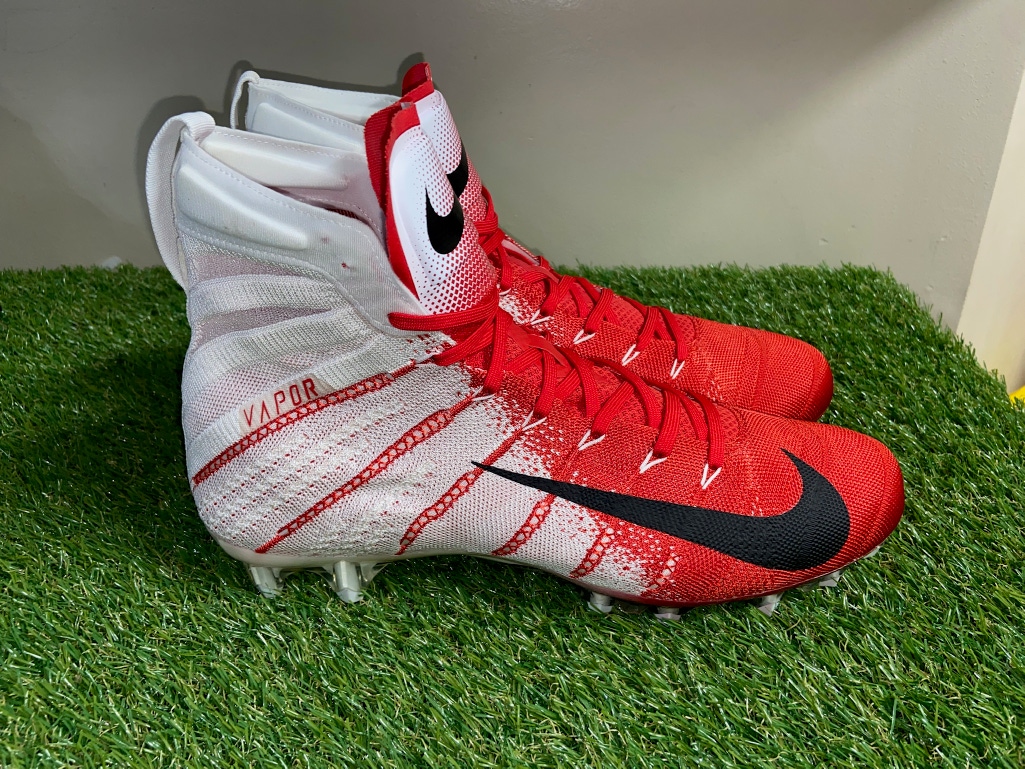 Nike Vapor Untouchable 3 Elite Football Cleats Red AO3006-160 Men’s Size 13 NEW