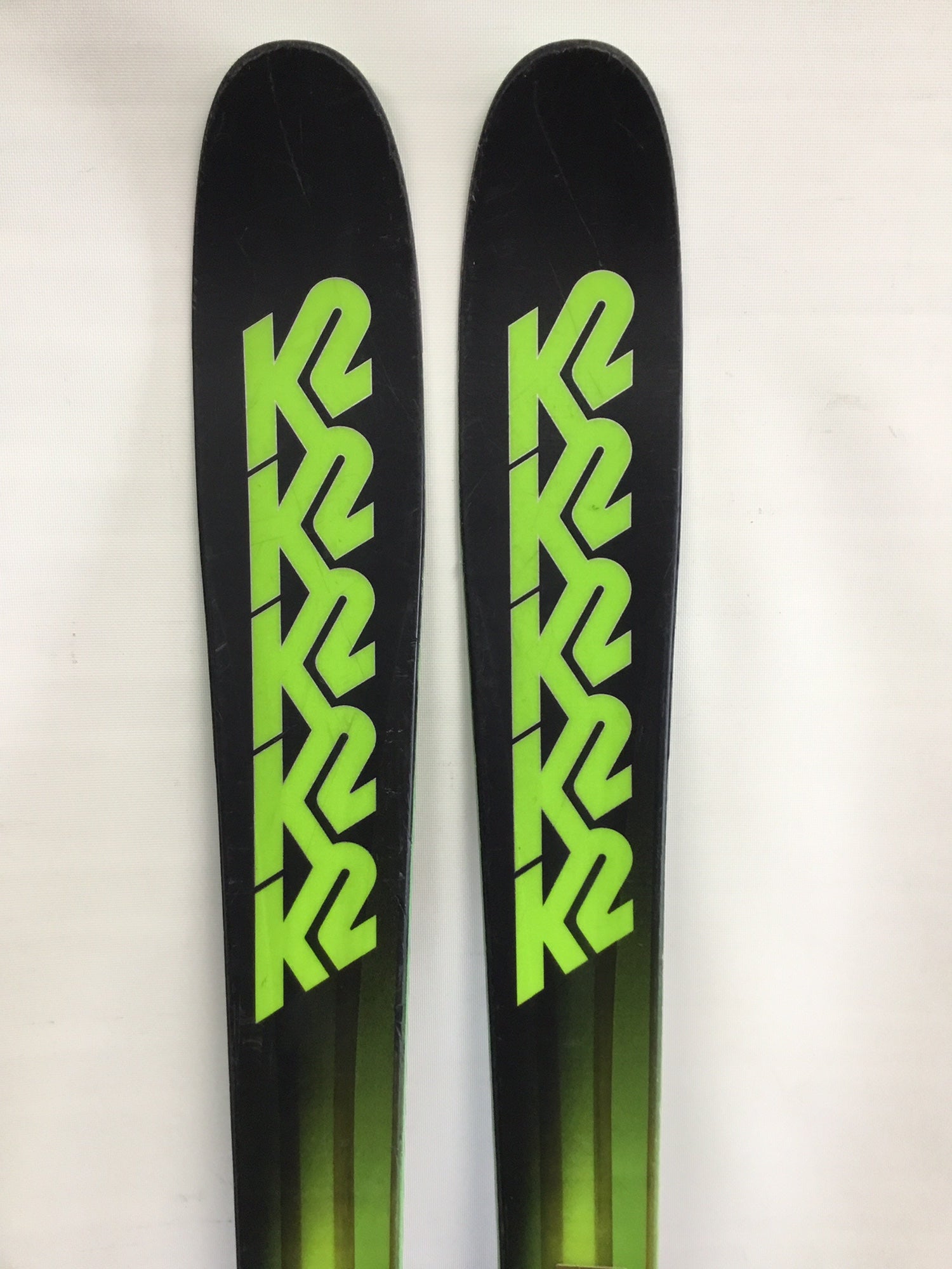 スキー板　ピナクル95 177cm 177 K2 Pinnacle 95 Skis | SidelineSwap | Buy and Sell on SidelineSwap