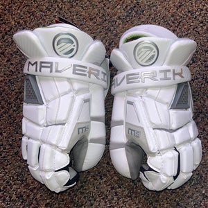 BN Maverik M5 lacrosse goalie gloves