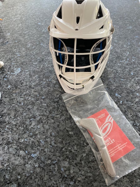 Pearl White Cascade® XRS Lacrosse Helmet - Excellent Condition, With Brand New Chin Strap
